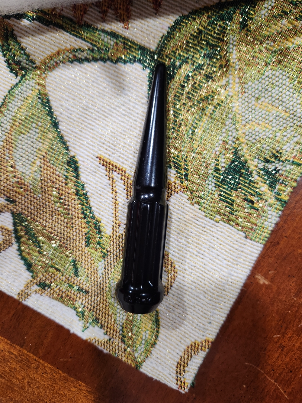 New Spike Lug Nuts - Black Spiked Wheel Nuts (Set) - Picture 4 of 6